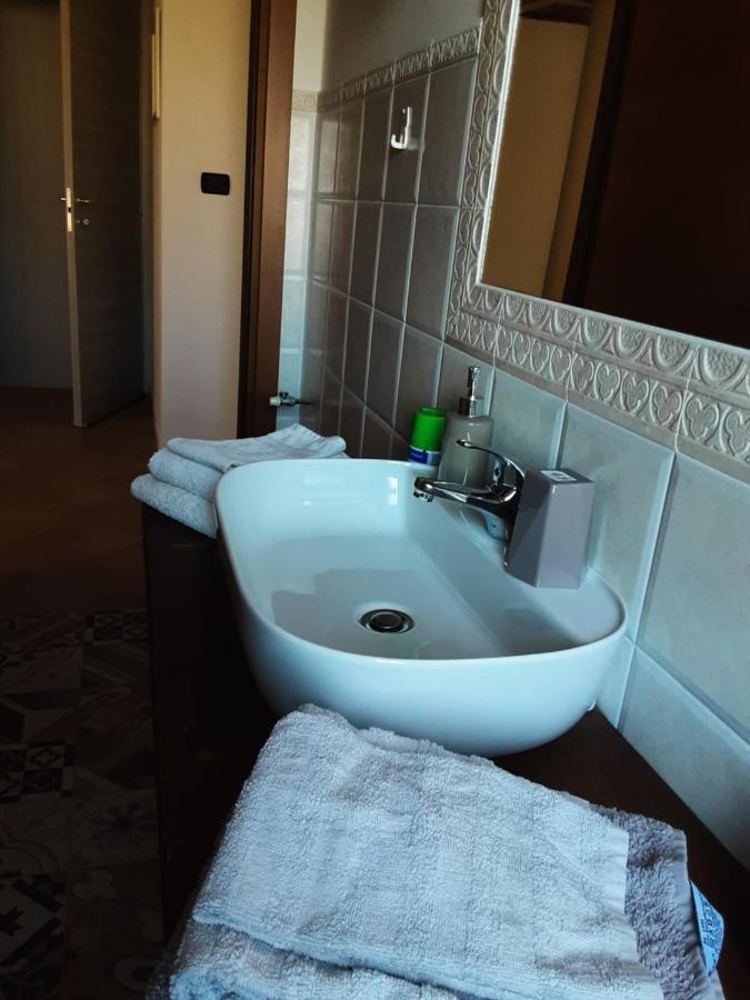 포르토 토레스 Tre Stelle B&B 외부 사진